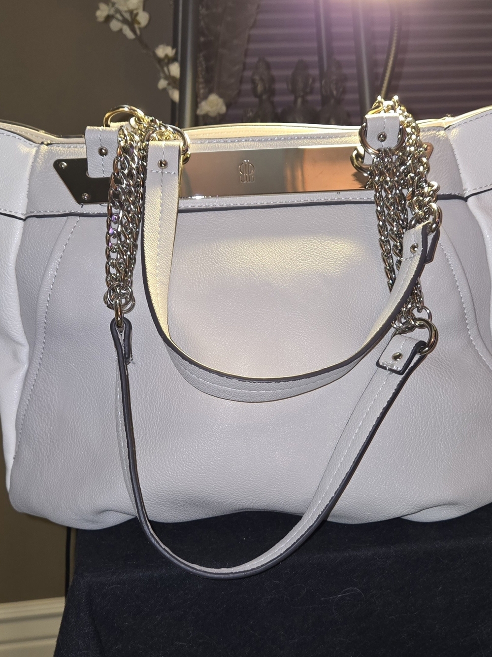 JLO Jennifer Lopez Two-Tone Chain Tote Bag White Gray Flawless Condition!